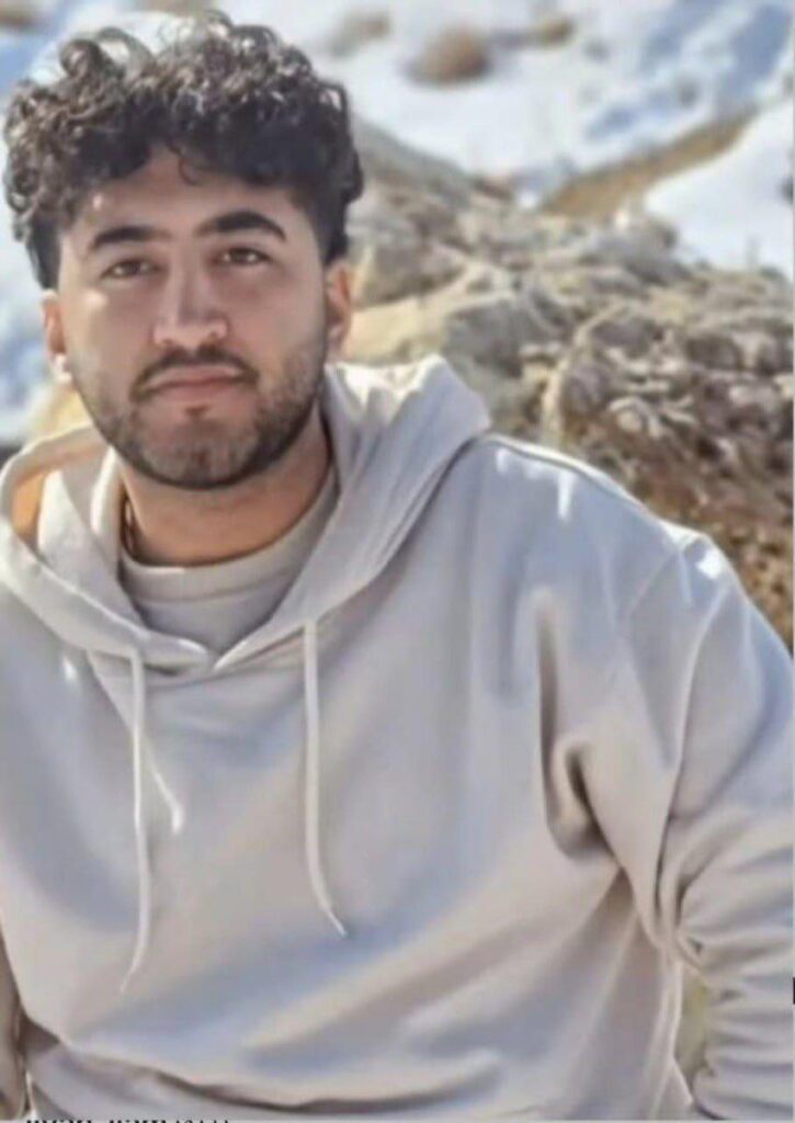 ئاڕمین دادفەر