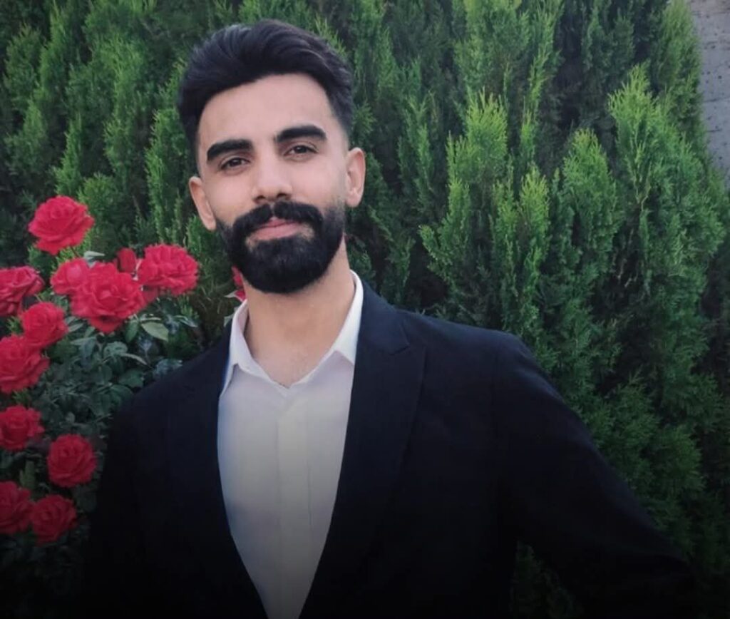 ئەمیر حوسێن شێخ بوو