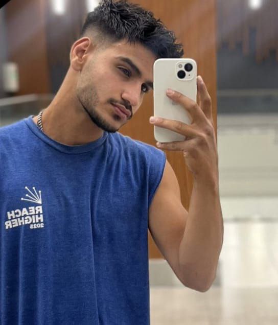 دانیال مرادیـزادە