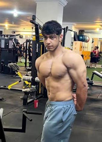 عەلی ئاڕمەند