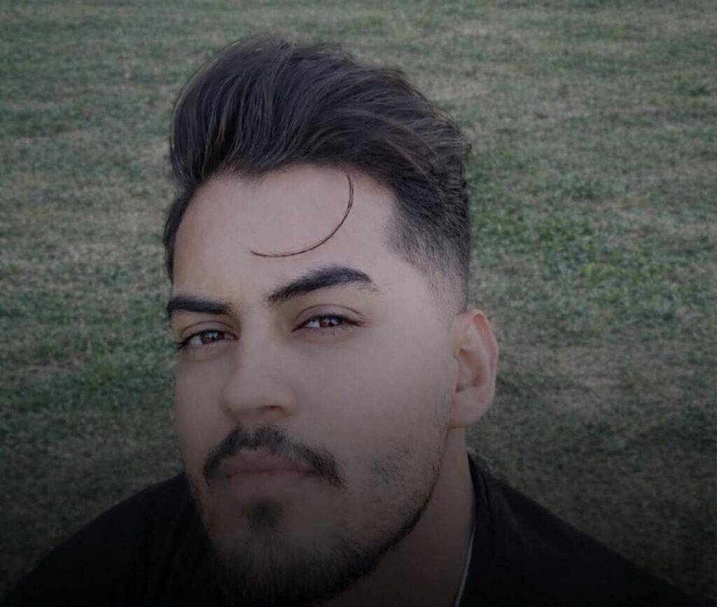 موعین (هومایوون) ڕەنجبەر