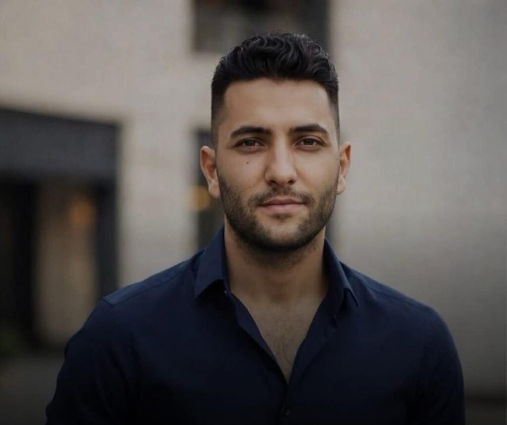 پوویا ئوستادی